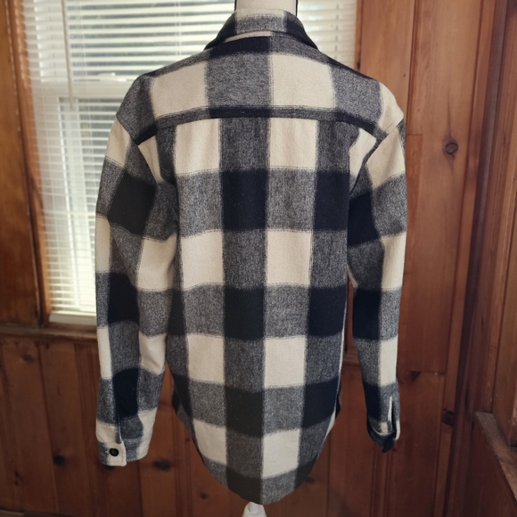 ZARA button down black cream buffalo plaid shacket jacket relaxed fit large - Picture 4 of 13